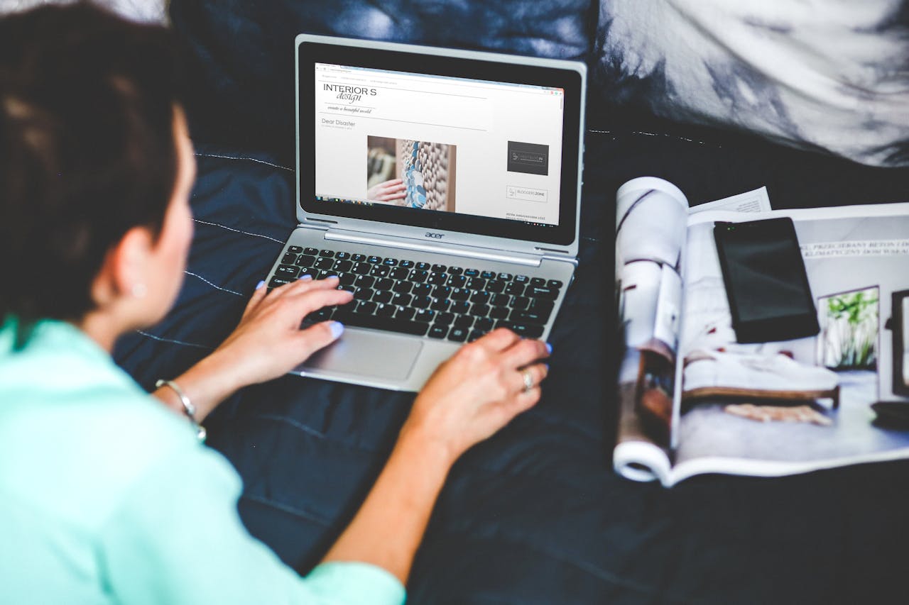 Hyperlocal Newsletters and Community Sites