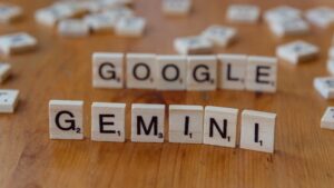 How Gemini and Claude Cite Sources Differently