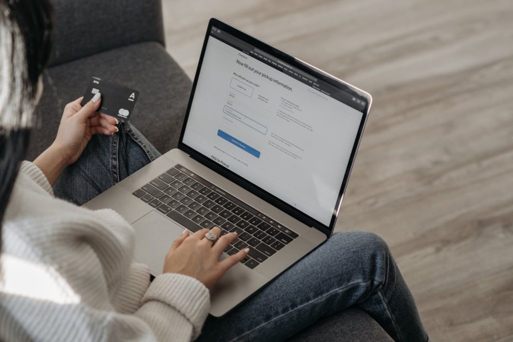 Buying-Intent Backlinks: How to Map Links to Pipeline Outcomes in 2026