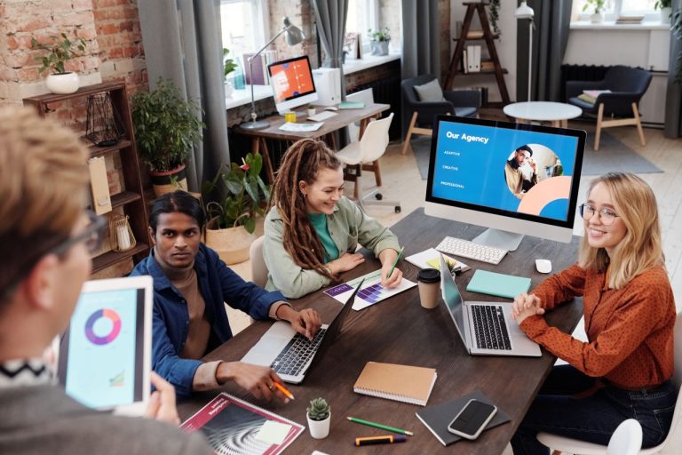 In-House vs Agency vs Hybrid: The 2027 Operating-Model Decision